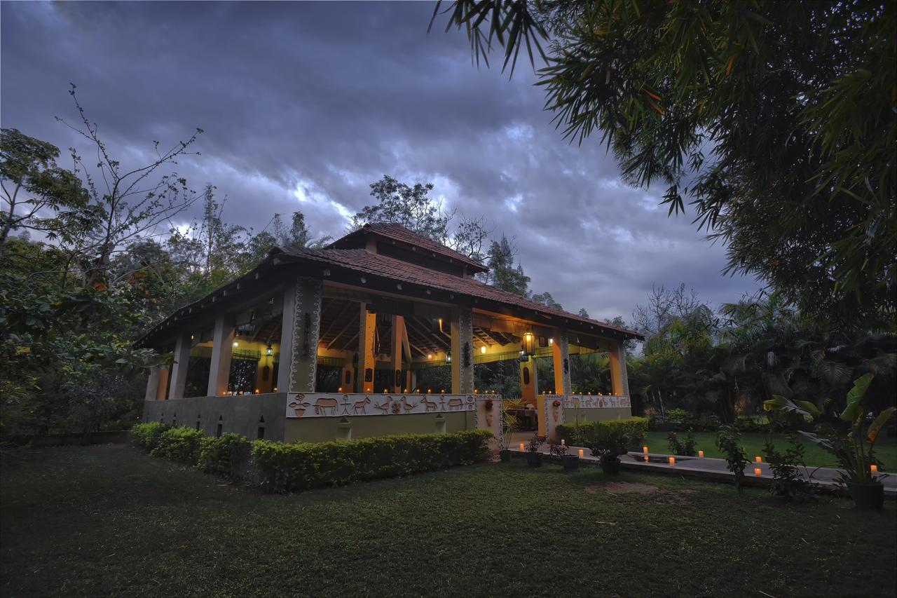 Tiger'S Den Resort Bandhavgarh National Park Exterior foto