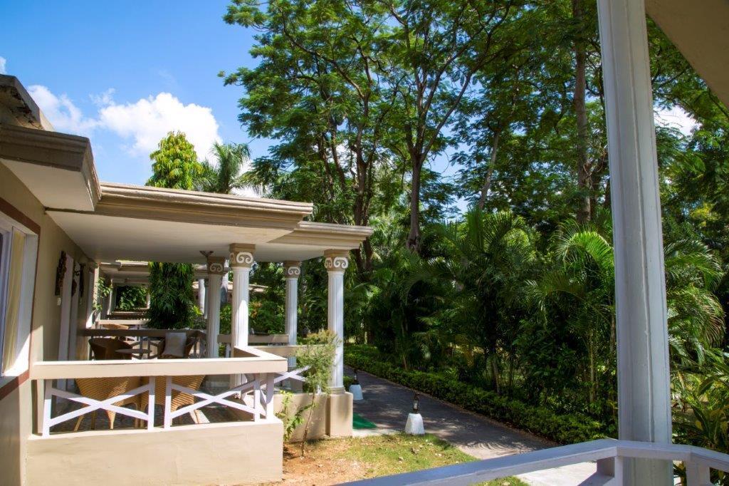 Tiger'S Den Resort Bandhavgarh National Park Exterior foto