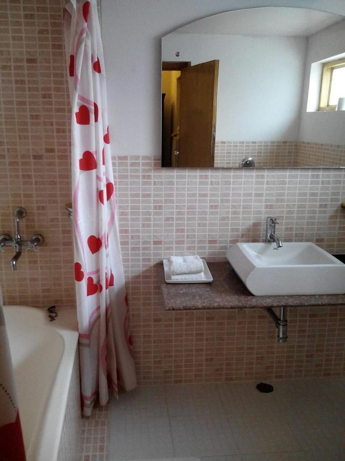 Tiger'S Den Resort Bandhavgarh National Park Zimmer foto